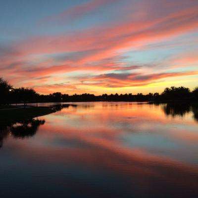 华体育下载手机版